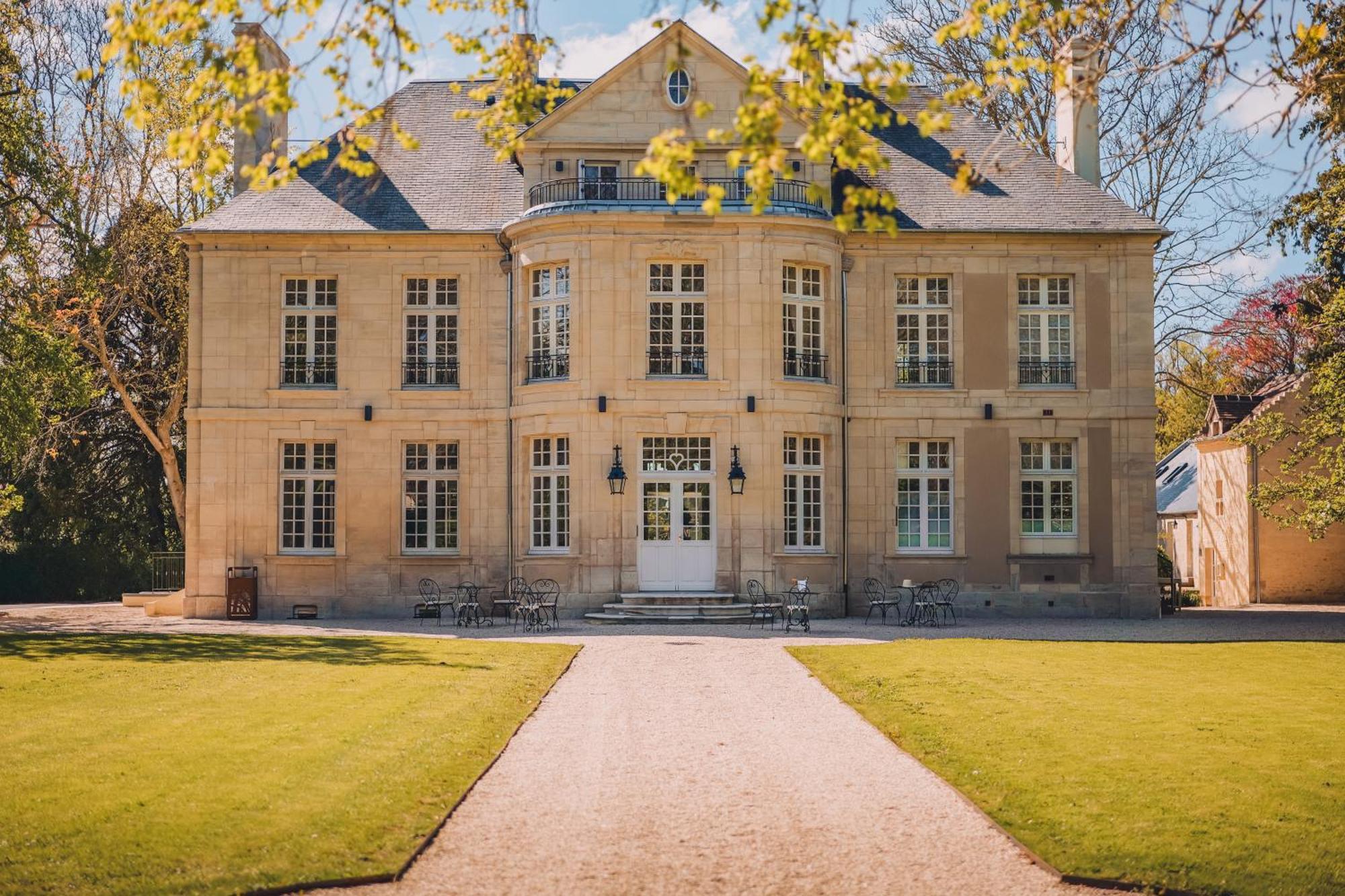 Hotel 4 Etoiles Chateau - Domaine De Coeurmandie Beny-sur-Mer Exterior photo